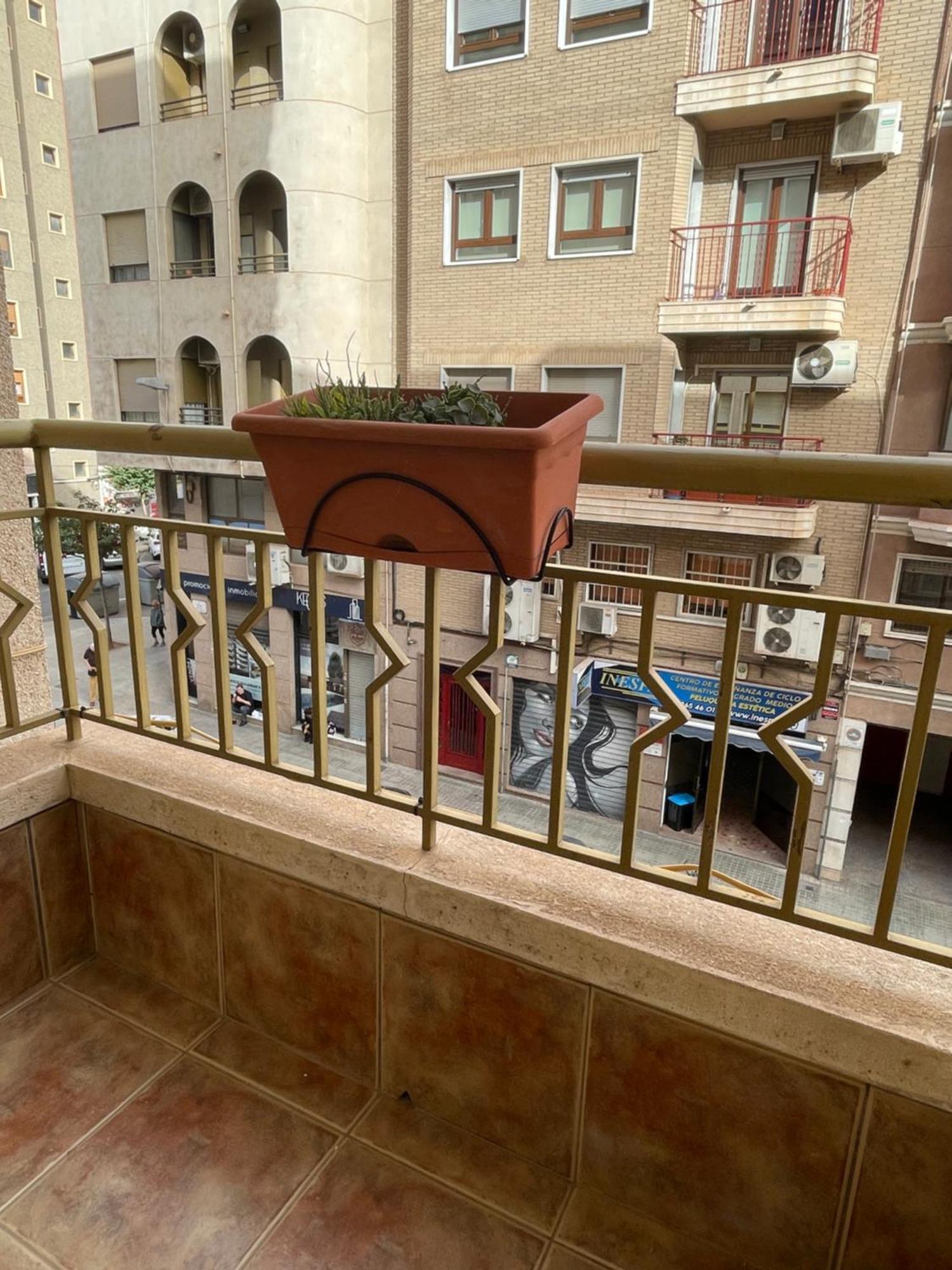 Piso Centrico En Elche Exterior foto